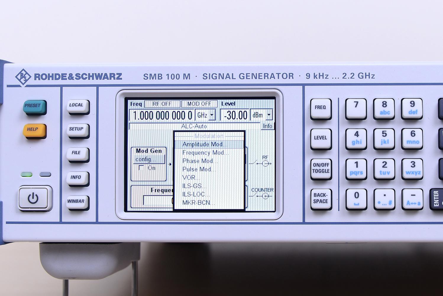 Генератор сигналов Rohde&Schwarz SMB100M с опциями VOR/ILS